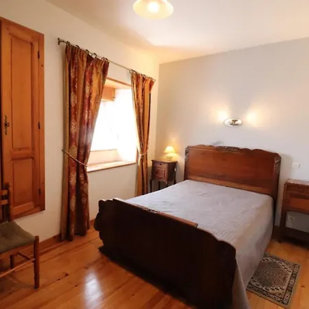 A 1080m D'altitude Avec Cheminee Et Jardin, Proche Des Monts Du Cantal Et Super-lioran - Fr-1-742-529 Hébergement de vacances Talizat